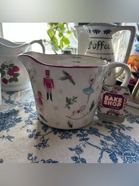 🩰 THE BAKE SHOP • “The Nutcracker” Measuring Pitcher